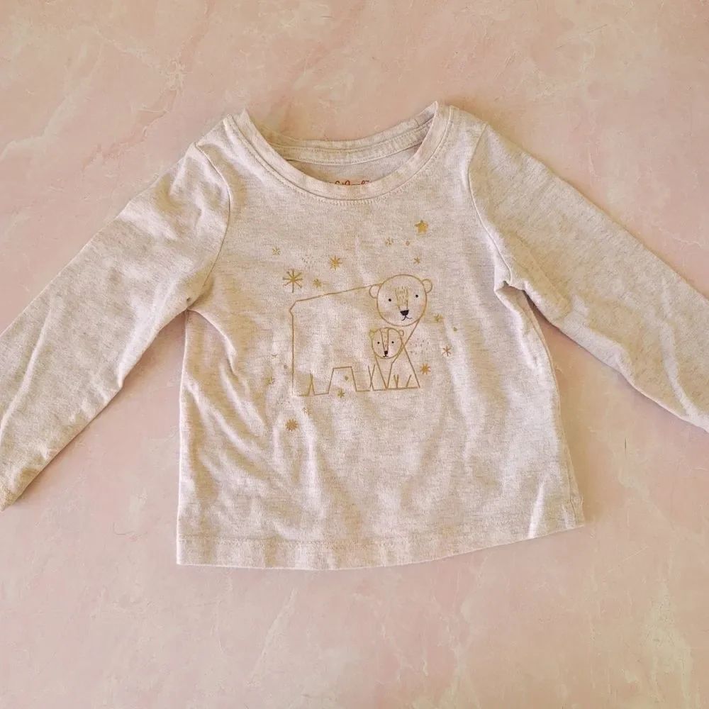 Cat & Jack 12 month baby girl polar bear cream long sleeve crew shirt cub mamma